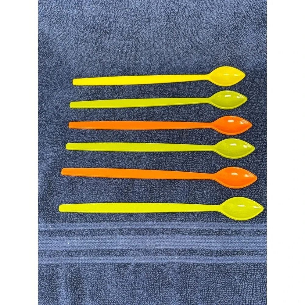 Vintage Neon Plastic Long Handle Spoons Set of 6 Iced Tea‎ Parfait MCM Retro 8